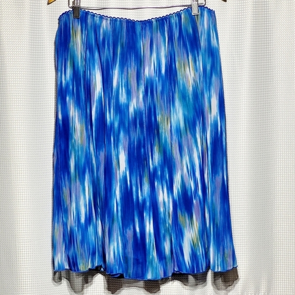 Dressbarn Blue White Purple 12 Panel Skirt (18/20) - Picture 4 of 8